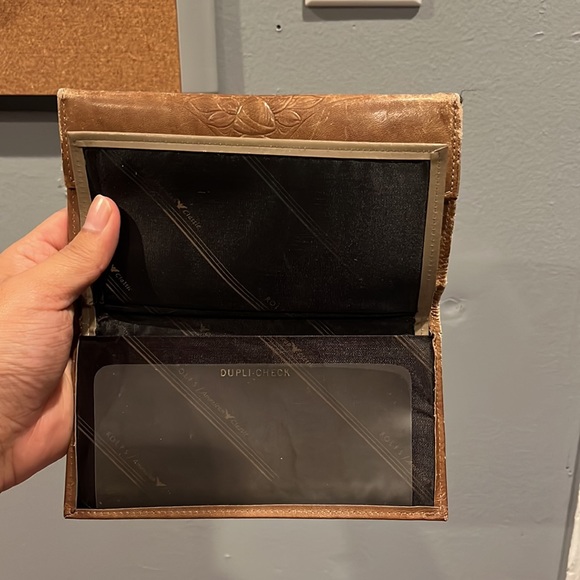 Rolf’s - Picture 4 of 4